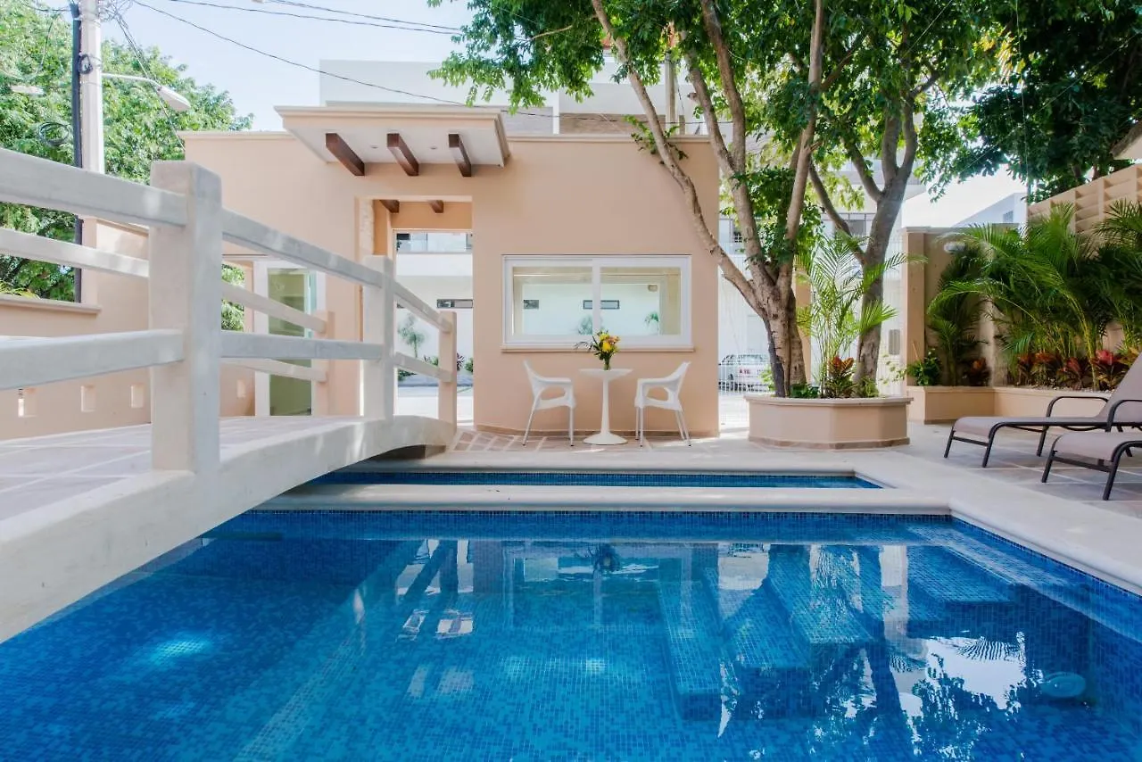 Casa Leo Aparthotel Playa del Carmen